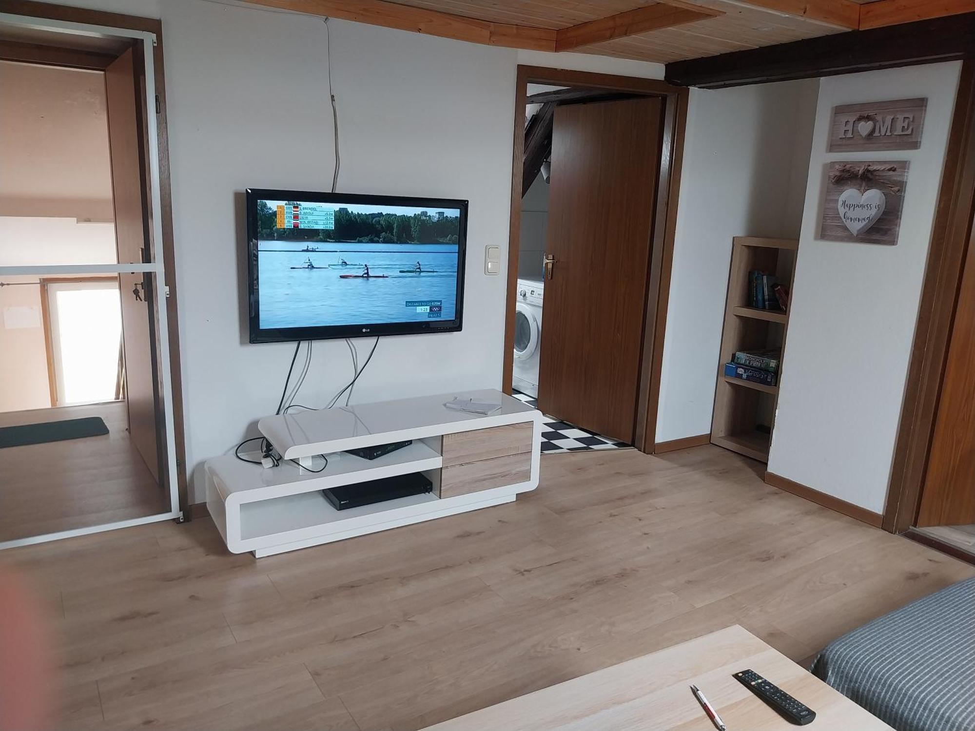 2 Zimmer Ferien & Monteur Wohnung Dg Riedstadt Dış mekan fotoğraf